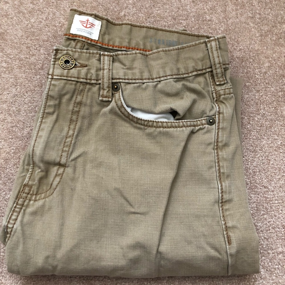 Dockers Khaki Pants